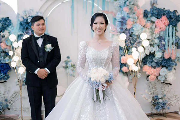 Layanan Els Wedding Organizer_0006_6 Busana Pengantin